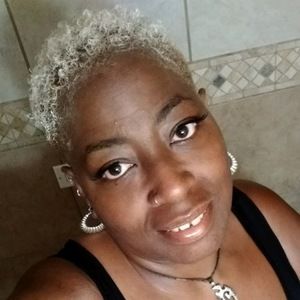 Meet your Posher, Mavis